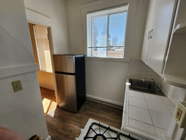 Foto del edificio - 498 25th Street