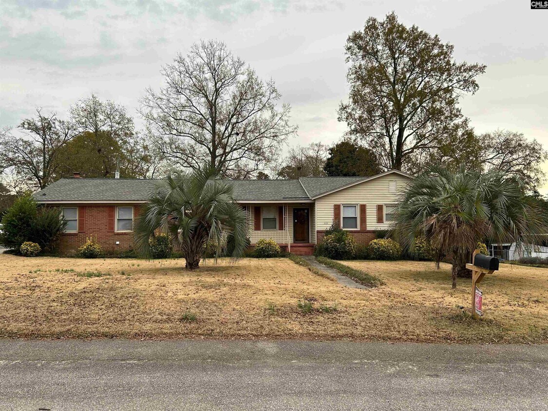 111 Pecan Ln, Cayce, SC 29033 House Rental in Cayce, SC