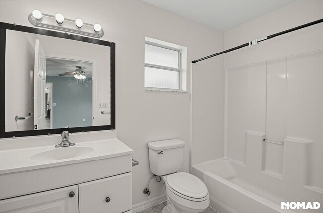 Foto del edificio - 449 Brookedge St NE