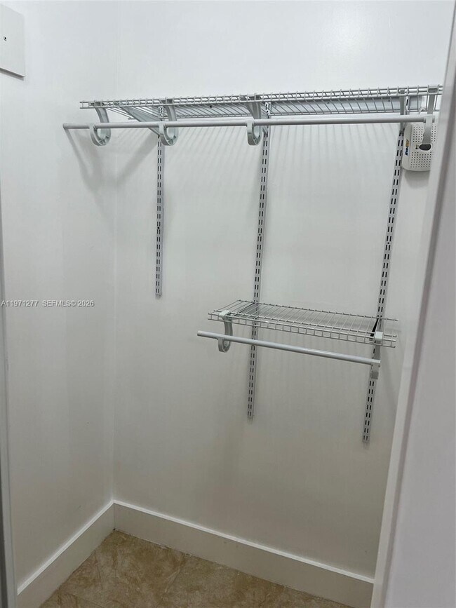 Foto del edificio - 4050 SW 5th Terrace