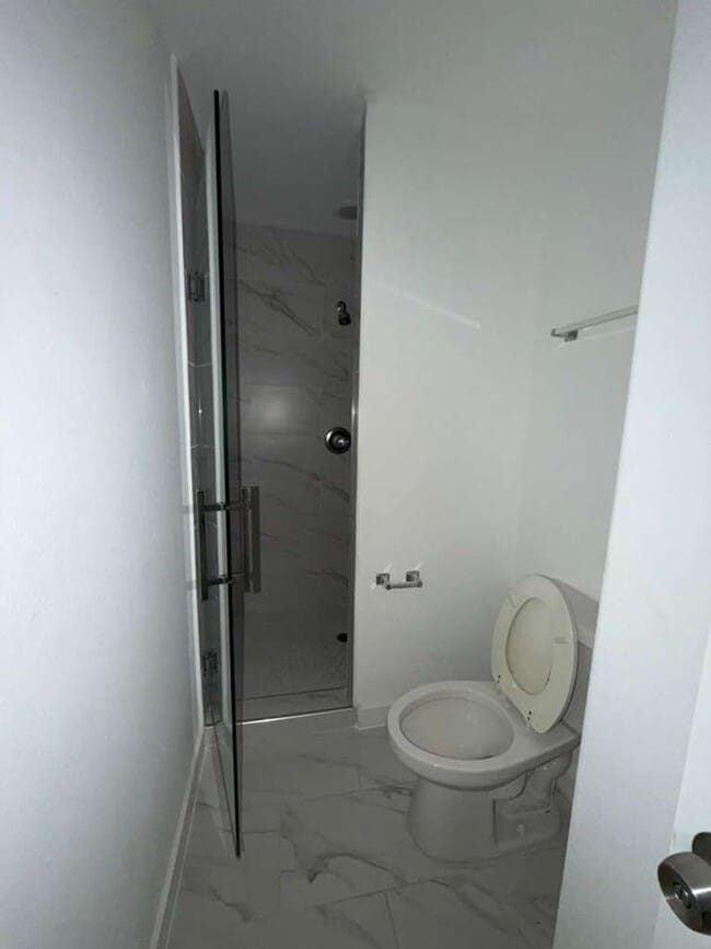 Foto del edificio - Brand New Home!