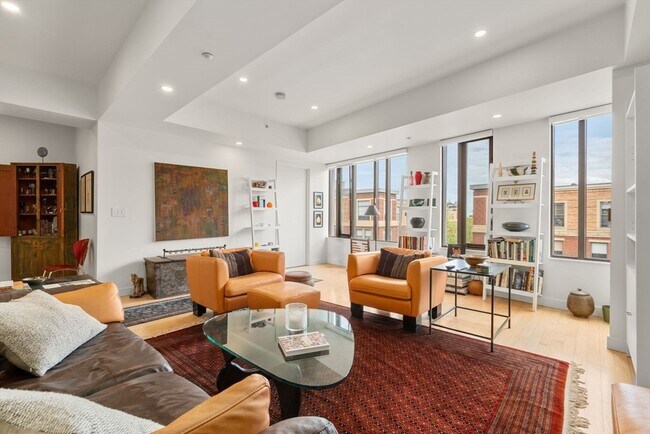 Foto del edificio - 1313 Washington St