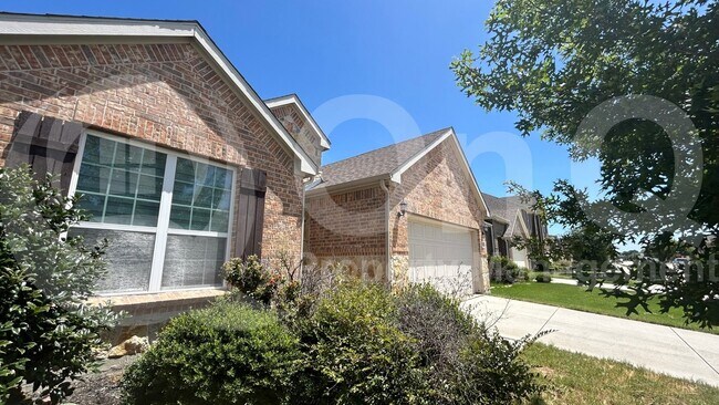 Building Photo - 2221 Candler Club Way
