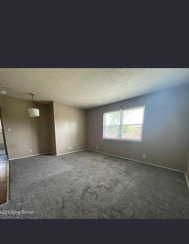 Photo - 2504 Langdon Dr Apartment