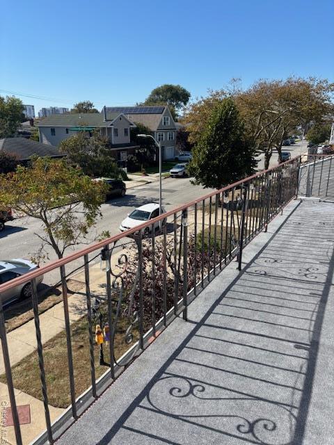 Building Photo - 367 E Chester St