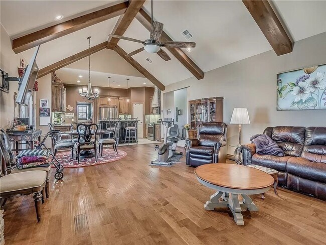 Building Photo - Welcome to this beautiful brick home locat...
