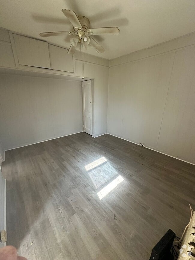 Building Photo - 629 MacDade Blvd
