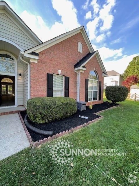 Building Photo - 10011 Lomax Ridge Dr