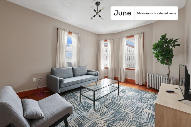Foto del edificio - Room in Shared 4 bed/1 bath home