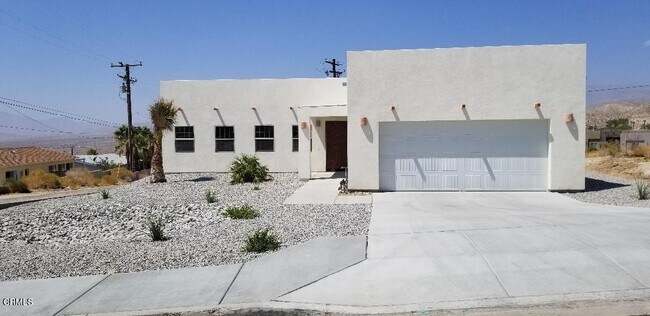 Foto del edificio - 9925 Mesquite Ave