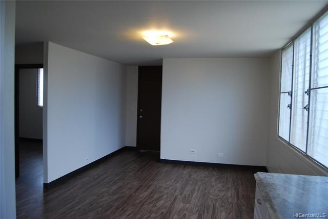 Building Photo - 1707 Nuuanu Ave
