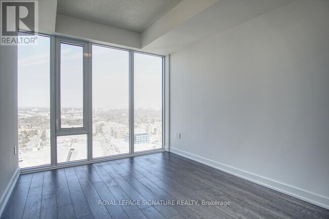 Photo du bâtiment - 50 O'Neill Rd