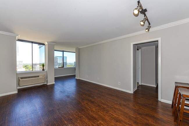 Foto del edificio - 955 Spring St NW
