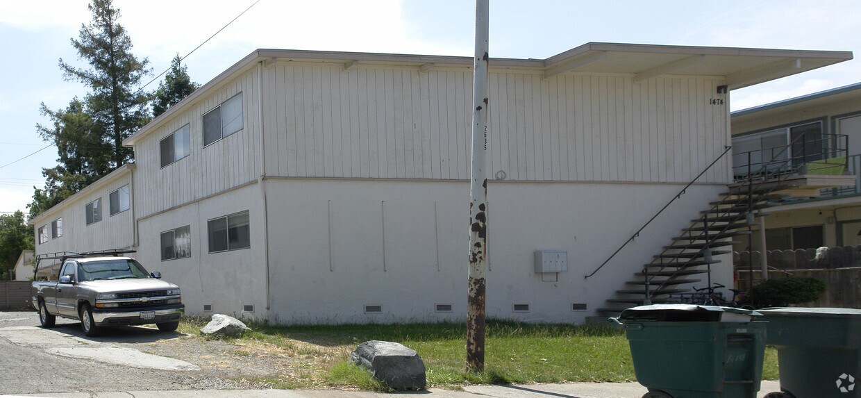 Foto del edificio - 1474 Marclair Dr