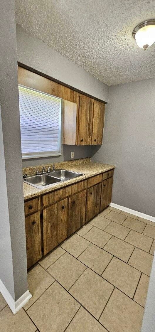 Foto del edificio - 2422 Crystal Hills Loop E