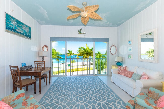 Foto del edificio - 35 Harbour Isle Dr W