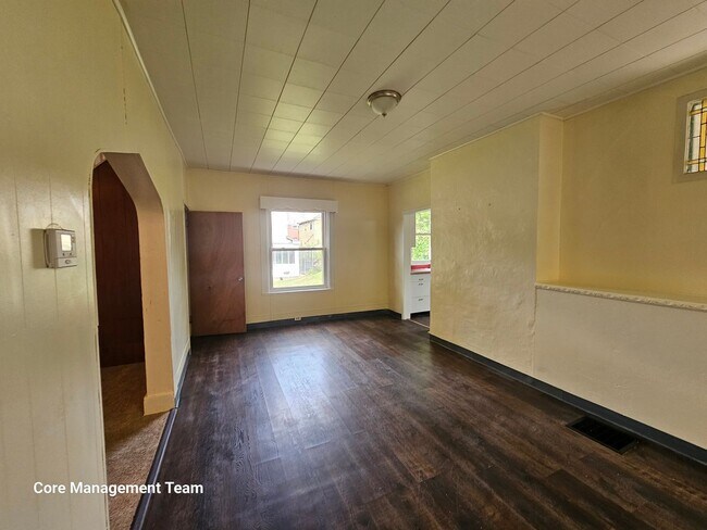 Building Photo - 3 bedroom House for rent in Knoxville!