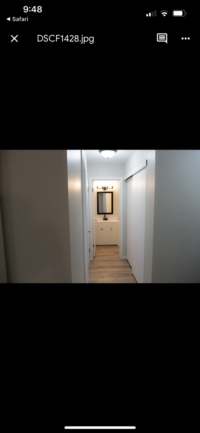 Building Photo - 5835 Cambridge Cir