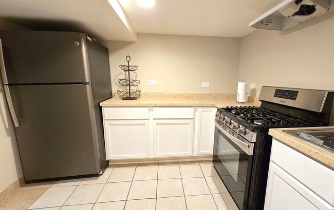 Foto del edificio - 4509 N Knox Ave