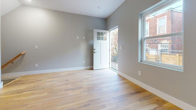Building Photo - 5412 Delancey St