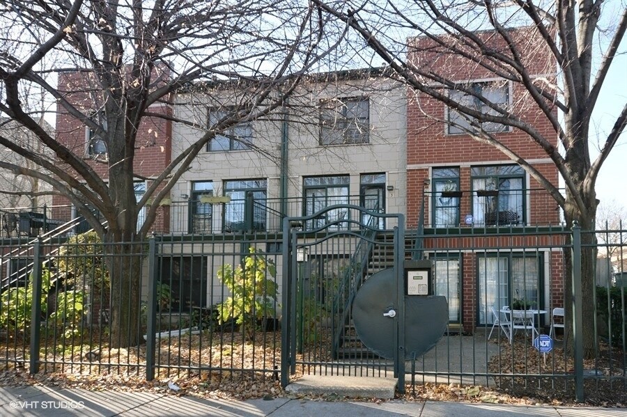 Primary Photo - 1812 S State St