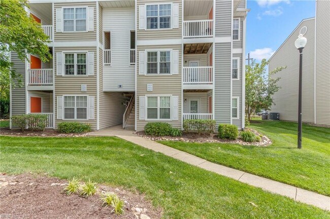 Foto del edificio - 1831 Chantilly Ct