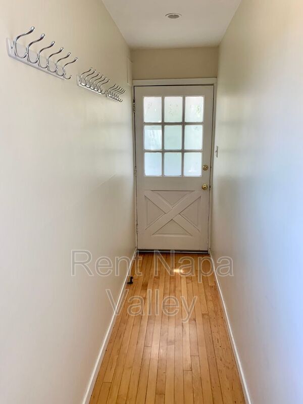 1411 4th St Unit A, Calistoga, CA 94515 Condo for Rent in Calistoga