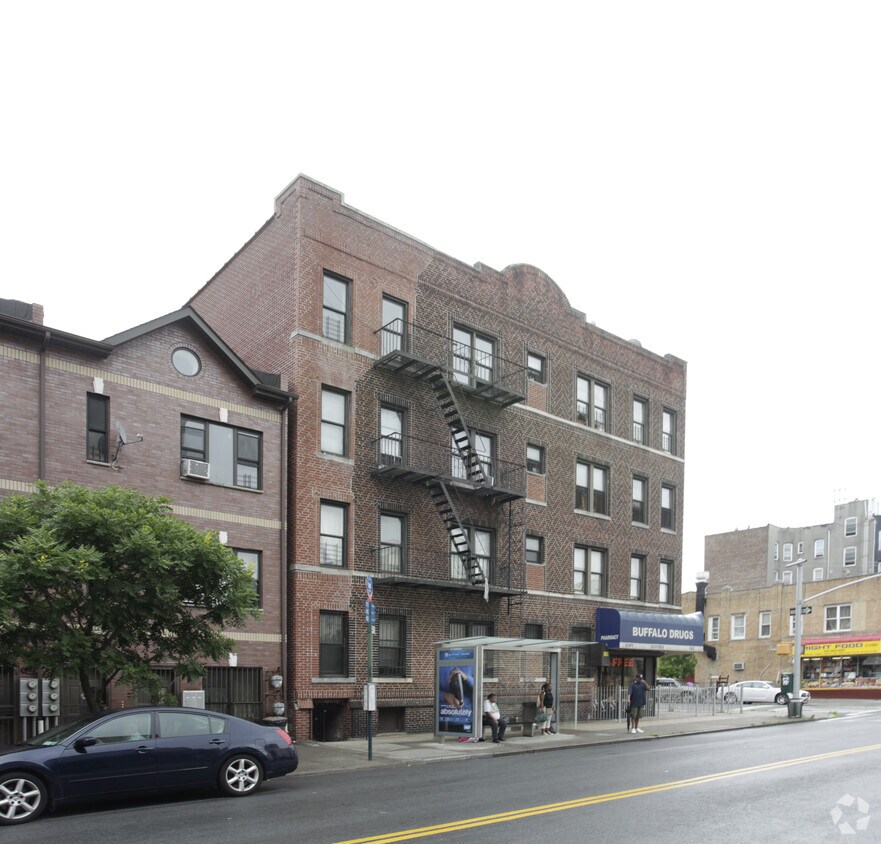 Building Photo - 183 Buffalo Ave