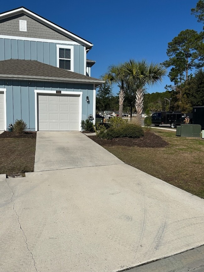 Photo - 852 Capitol Pkwy Townhome