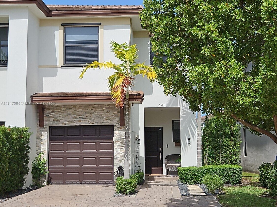 Primary Photo - 25111 SW 108th Ave