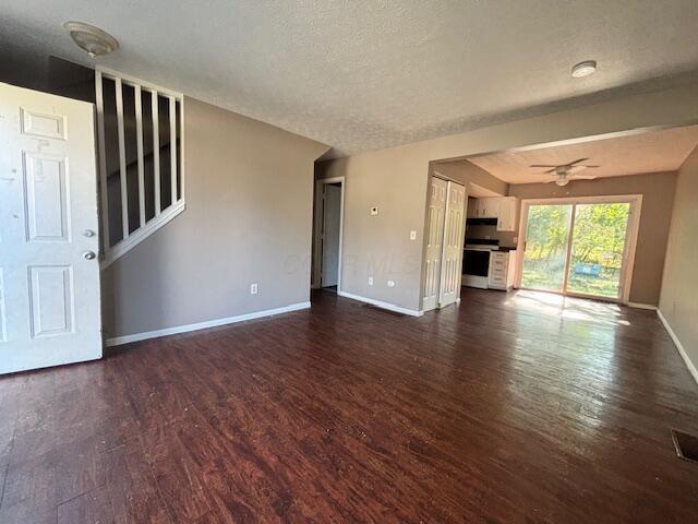 Foto del edificio - 3469 Nutcreek Ct