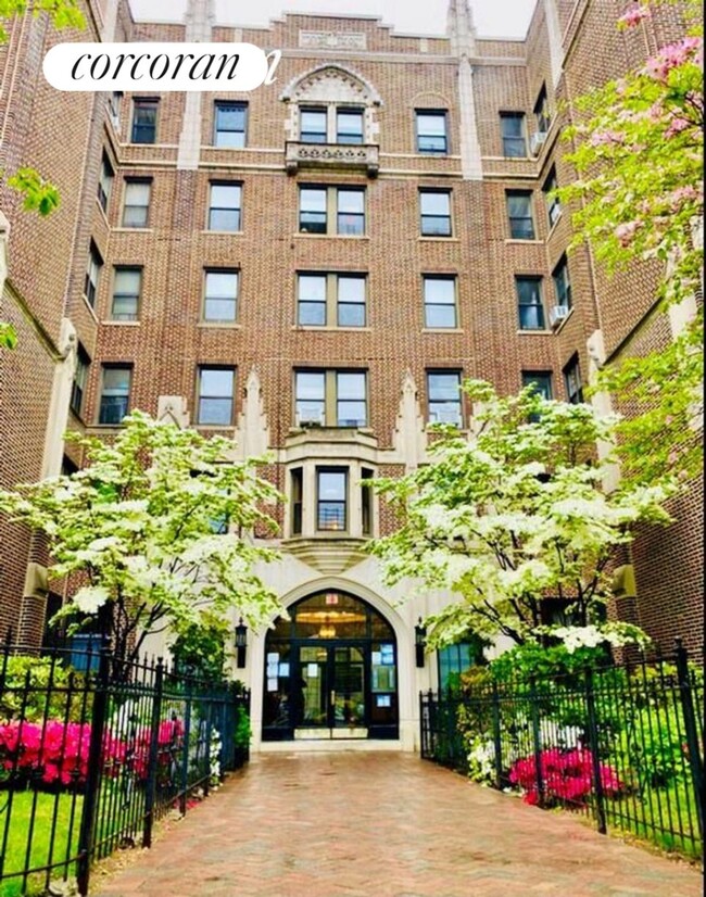 Foto del edificio - 255 Eastern Pkwy