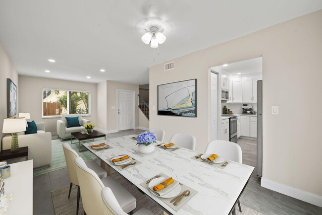 Building Photo - 1600 NW 15th Ave