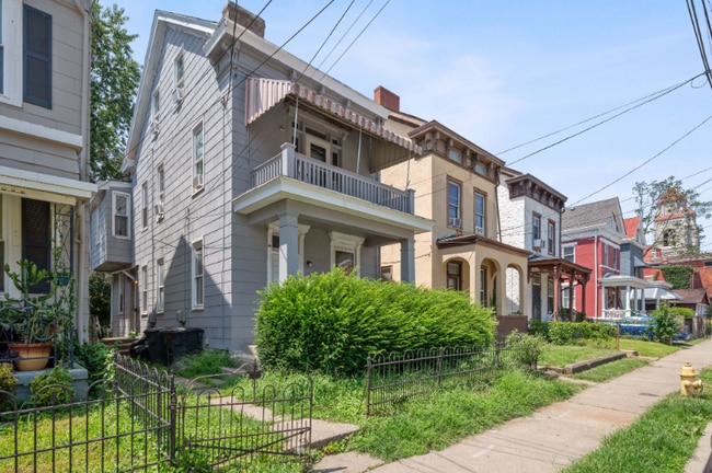 Building Photo - 3633 Borden St