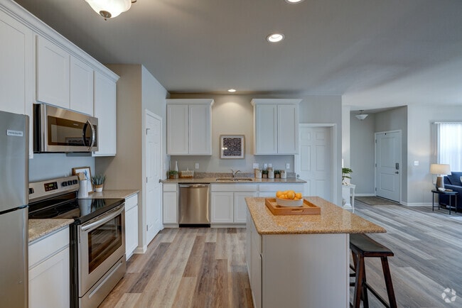 Building Photo - 640 McKay Way