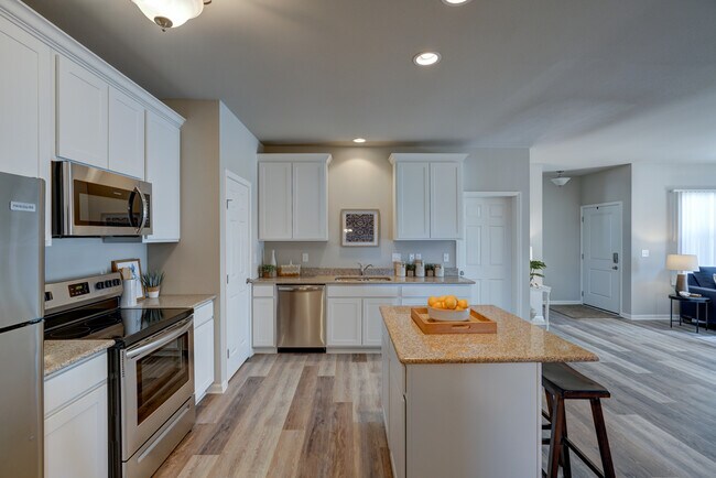 Foto del edificio - 634 McKay Way