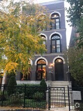 Exterior - 3340 N Kenmore Ave