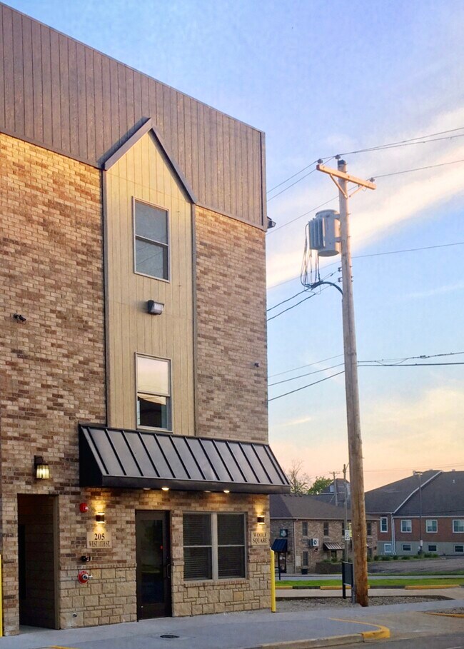 1005 N Rolla St, Rolla, MO 65401 Apartments Rolla, MO