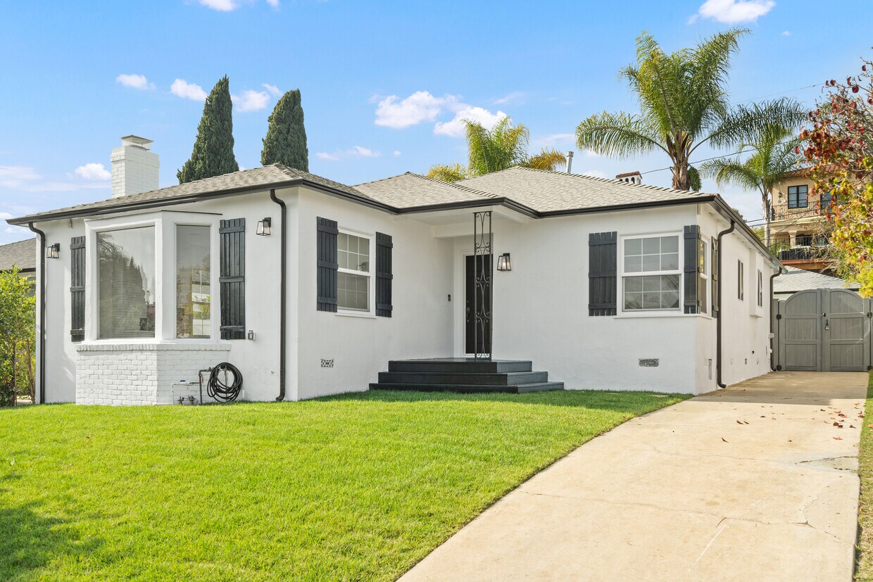 Foto principal - 2501 S CANFIELD Ave