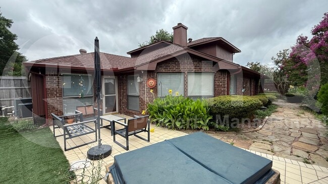 Building Photo - 6708 Roman Ct