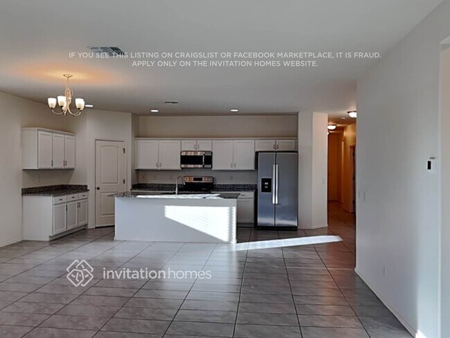 Building Photo - 17649 W Via De Luna Dr