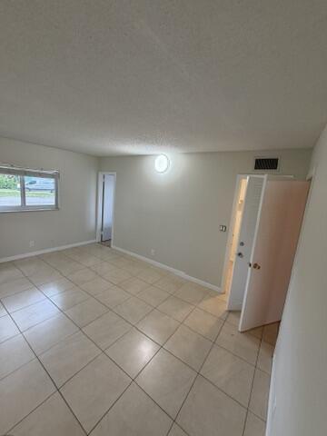 Foto del edificio - 9338 SW 3rd St