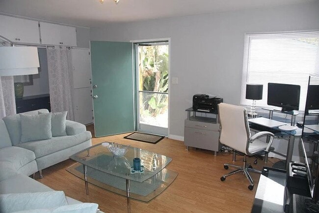 Foto del edificio - 861 Missouri St