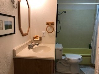 Foto del edificio - 3 Bedroom/2 Bath Home in Quiet Cul-de-sac