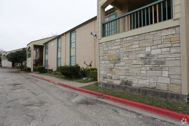 Gateway Apartments - Gateway(old)