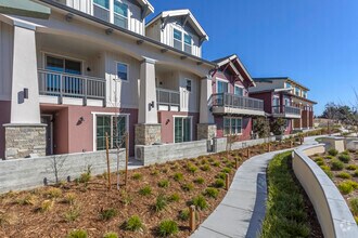 Emerald Ridge-Phase 1 - 8