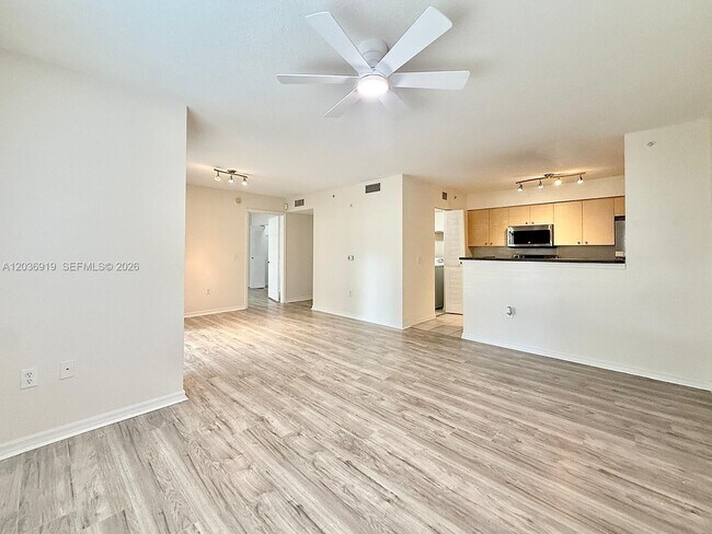 Building Photo - 4241 San Marino Blvd
