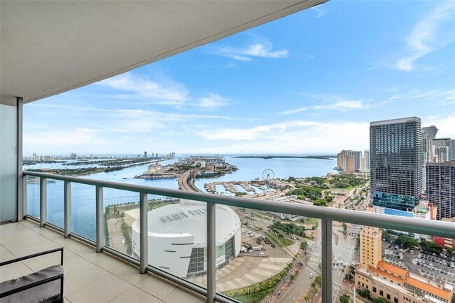 Building Photo - 888 Biscayne Blvd