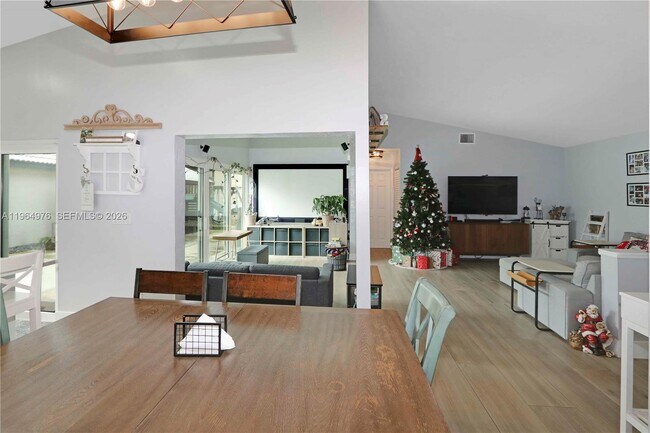 Building Photo - 6011 Manchester Ln