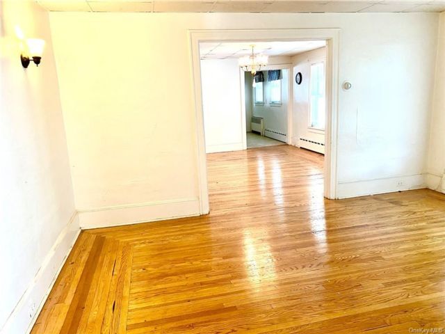 Foto del edificio - 19 Sunnyside Ave